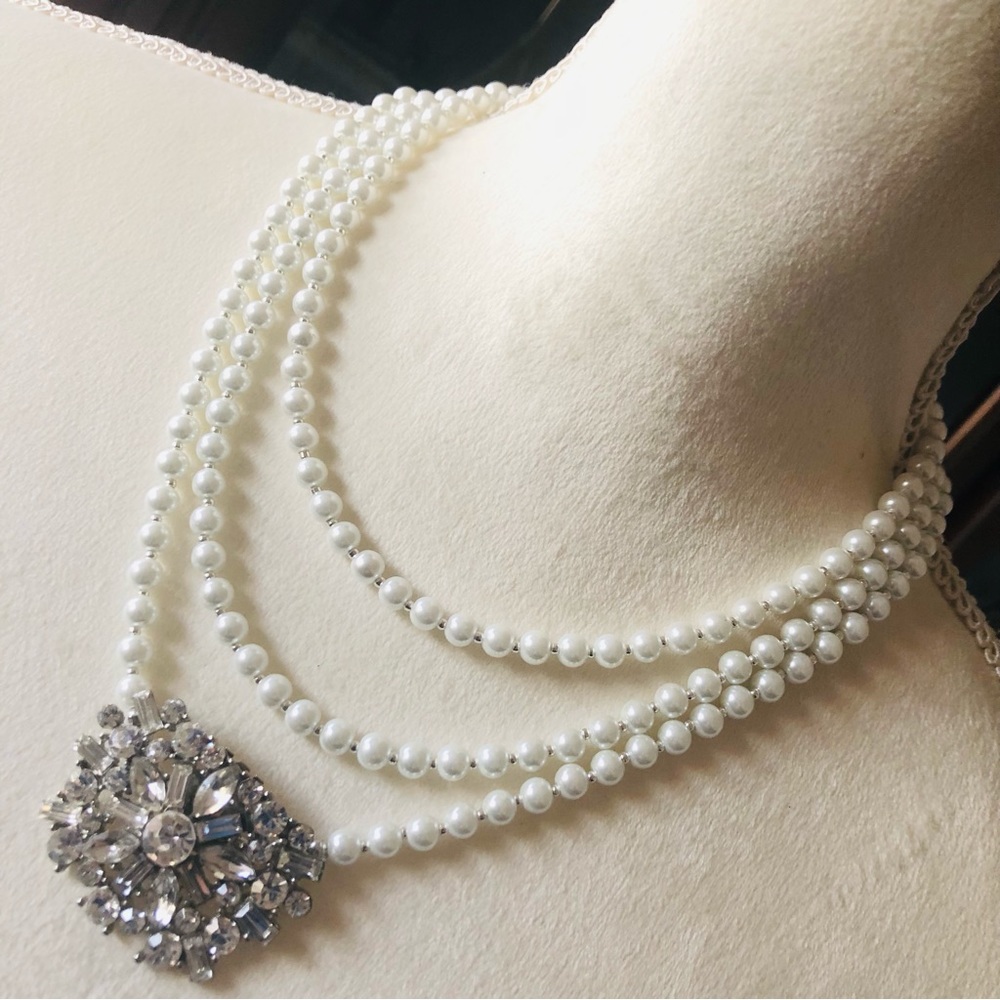 Handcrafted repurpose Hollywood glam Czech glass Pearl toggle clasp necklace